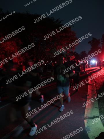 Foto de la Carrera Nocturna de Zombies Parque Metropolitano 2026 a las 20:14
