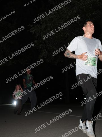 Foto de la Carrera Nocturna de Zombies Parque Metropolitano 2026 a las 20:53