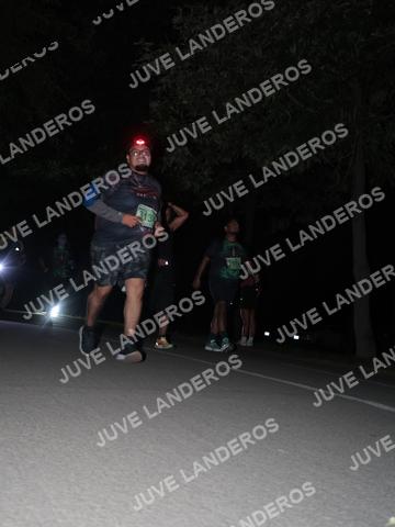 Foto de la Carrera Nocturna de Zombies Parque Metropolitano 2026 a las 20:56