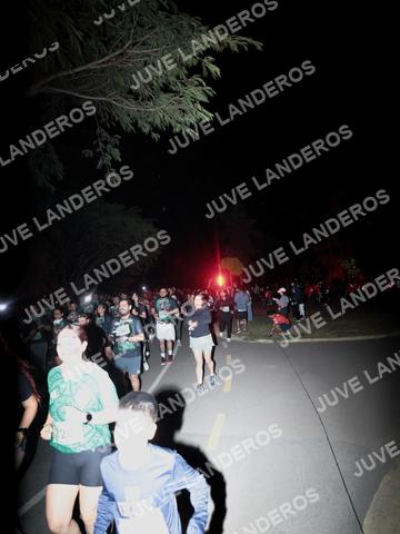 Foto de la Carrera Nocturna de Zombies Parque Metropolitano 2026 a las 20:15