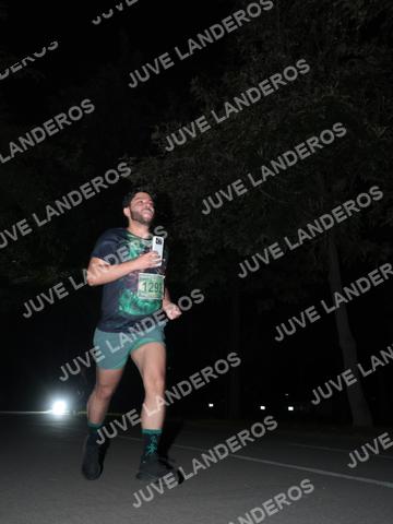 Foto de la Carrera Nocturna de Zombies Parque Metropolitano 2026 a las 20:46