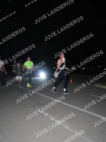 Foto de la Carrera Nocturna de Zombies Parque Metropolitano 2026 a las 21:04