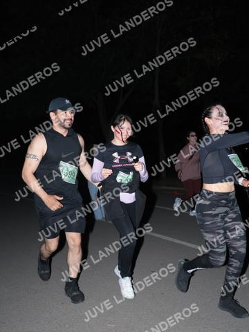 Foto de la Carrera Nocturna de Zombies Parque Metropolitano 2026 a las 21:05