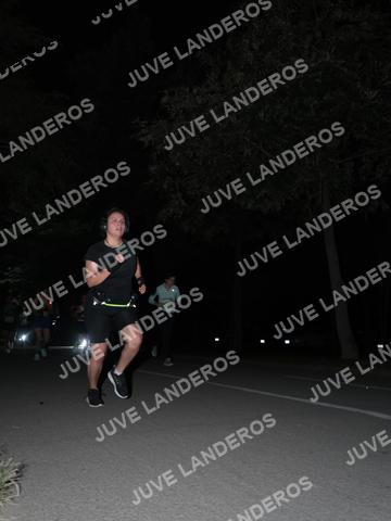 Foto de la Carrera Nocturna de Zombies Parque Metropolitano 2026 a las 20:55