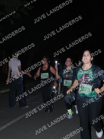 Foto de la Carrera Nocturna de Zombies Parque Metropolitano 2026 a las 21:01