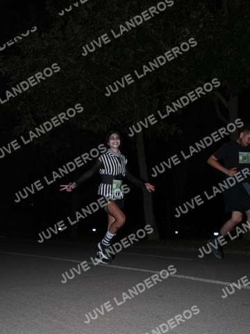Foto de la Carrera Nocturna de Zombies Parque Metropolitano 2026 a las 20:55