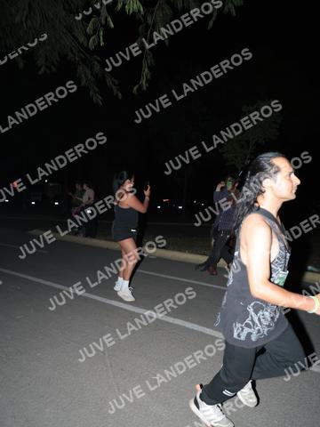 Foto de la Carrera Nocturna de Zombies Parque Metropolitano 2026 a las 20:59