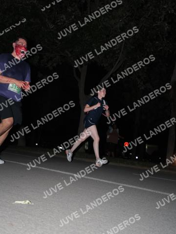 Foto de la Carrera Nocturna de Zombies Parque Metropolitano 2026 a las 20:49