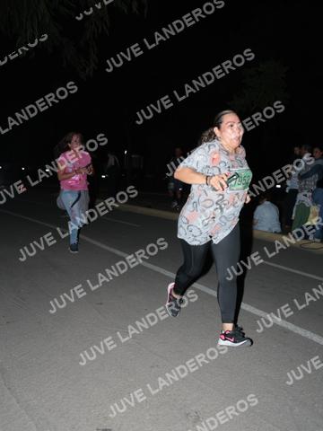 Foto de la Carrera Nocturna de Zombies Parque Metropolitano 2026 a las 21:00