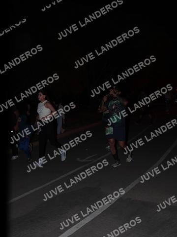 Foto de la Carrera Nocturna de Zombies Parque Metropolitano 2026 a las 20:18