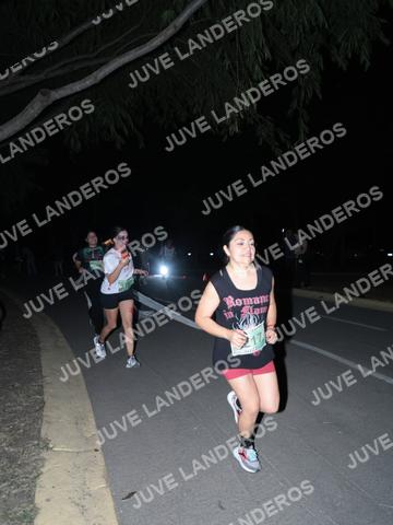Foto de la Carrera Nocturna de Zombies Parque Metropolitano 2026 a las 20:58