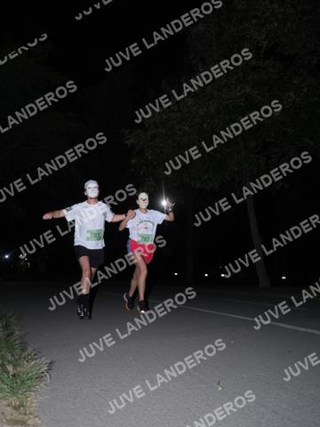 Foto de la Carrera Nocturna de Zombies Parque Metropolitano 2026 a las 20:43