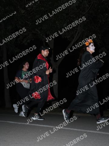 Foto de la Carrera Nocturna de Zombies Parque Metropolitano 2026 a las 20:56