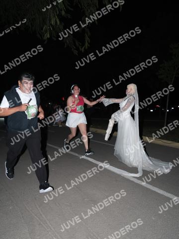 Foto de la Carrera Nocturna de Zombies Parque Metropolitano 2026 a las 20:58
