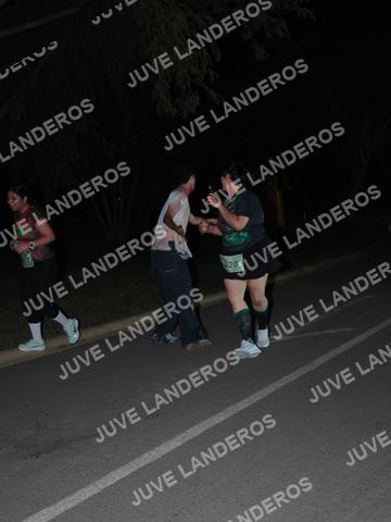 Foto de la Carrera Nocturna de Zombies Parque Metropolitano 2026 a las 21:02