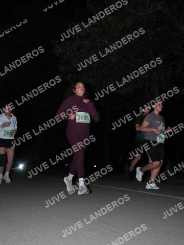 Foto de la Carrera Nocturna de Zombies Parque Metropolitano 2026 a las 20:48