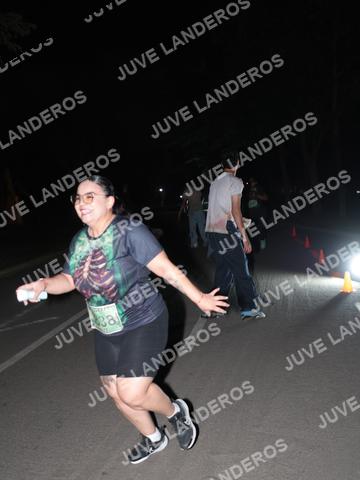 Foto de la Carrera Nocturna de Zombies Parque Metropolitano 2026 a las 21:02