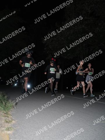 Foto de la Carrera Nocturna de Zombies Parque Metropolitano 2026 a las 20:54