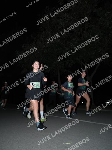 Foto de la Carrera Nocturna de Zombies Parque Metropolitano 2026 a las 20:52