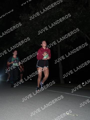 Foto de la Carrera Nocturna de Zombies Parque Metropolitano 2026 a las 20:50