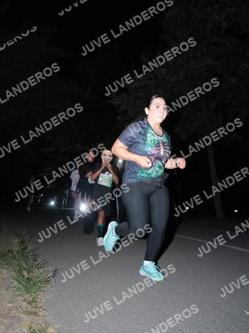 Foto de la Carrera Nocturna de Zombies Parque Metropolitano 2026 a las 20:51
