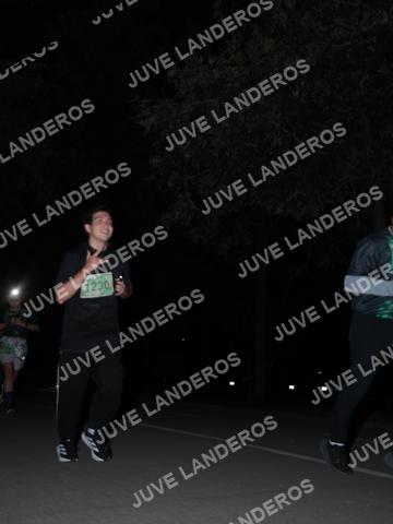 Foto de la Carrera Nocturna de Zombies Parque Metropolitano 2026 a las 20:44