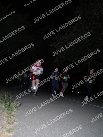 Foto de la Carrera Nocturna de Zombies Parque Metropolitano 2026 a las 20:56
