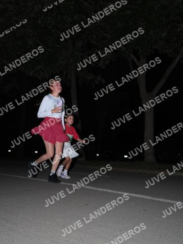Foto de la Carrera Nocturna de Zombies Parque Metropolitano 2026 a las 20:52