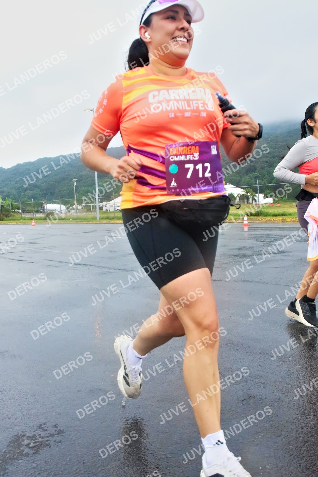 Foto de la CARRERA OMNILIFE GUADALAJARA en Estadio Akron, Zapopan a las 08:03 · dorsal 712