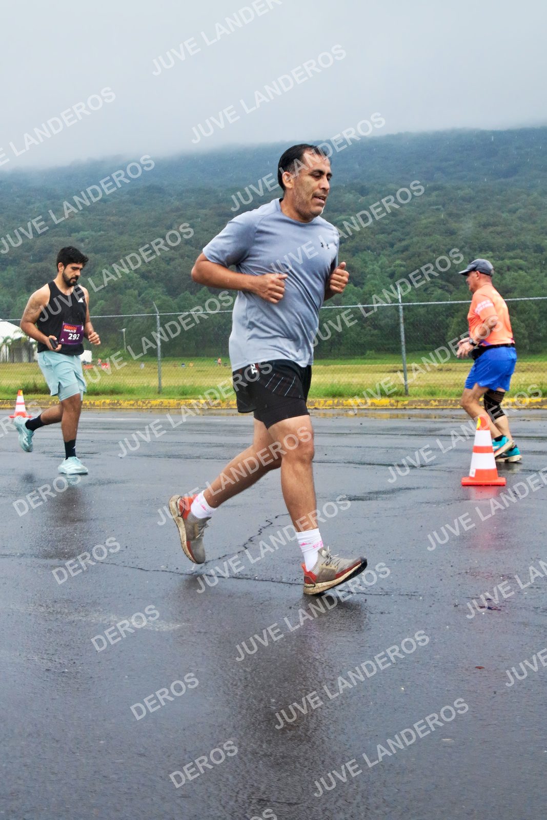 Foto de la CARRERA OMNILIFE GUADALAJARA en Estadio Akron, Zapopan a las 07:55 · dorsal 292