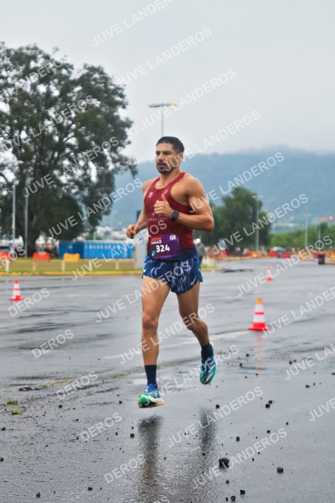 Foto de la CARRERA OMNILIFE GUADALAJARA en Estadio Akron, Zapopan a las 07:17 · dorsal 324