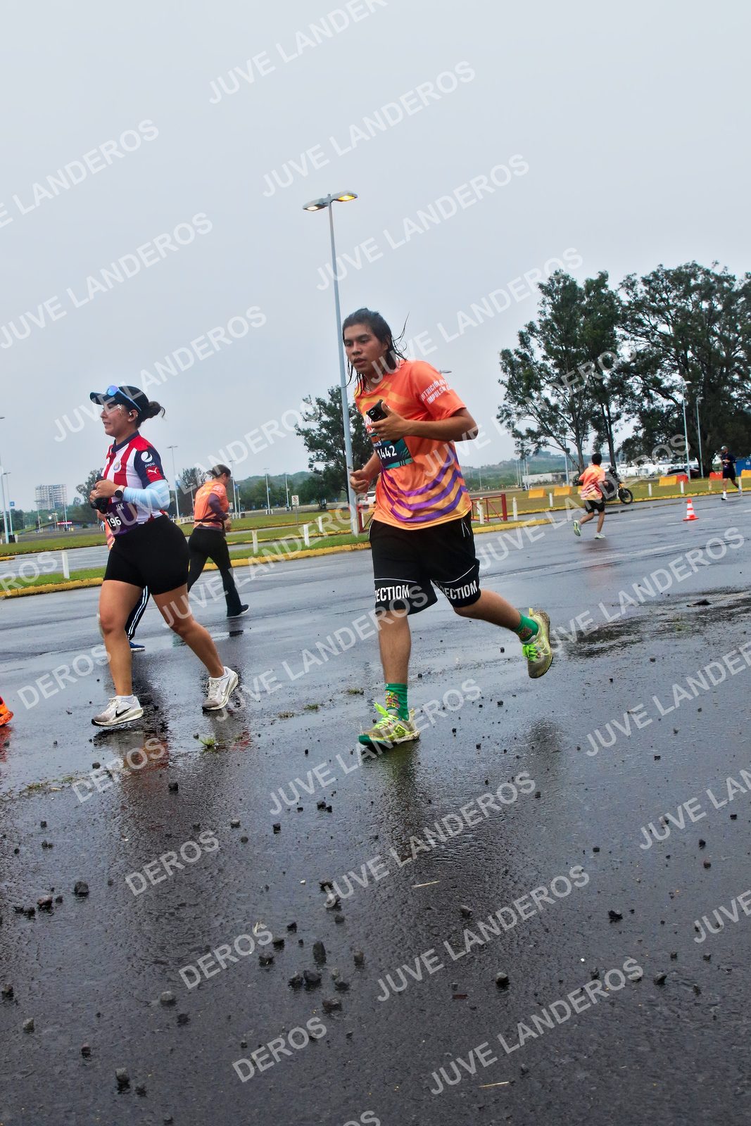 Foto de la CARRERA OMNILIFE GUADALAJARA en Estadio Akron, Zapopan a las 07:42 · dorsal 1442, 196