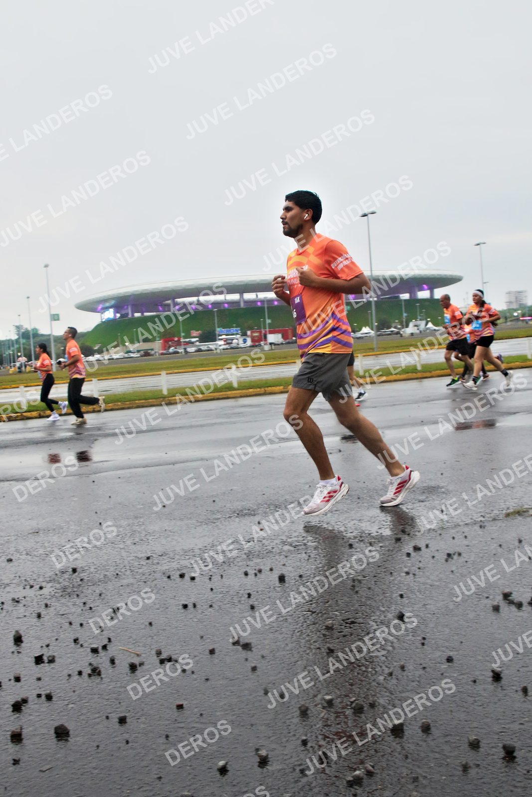 Foto de la CARRERA OMNILIFE GUADALAJARA en Estadio Akron, Zapopan a las 07:25