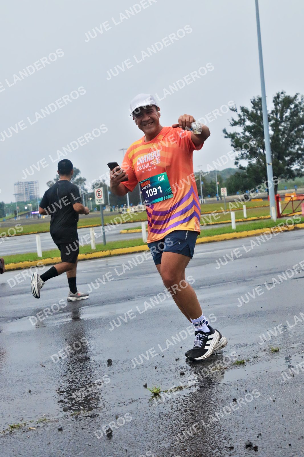 Foto de la CARRERA OMNILIFE GUADALAJARA en Estadio Akron, Zapopan a las 07:45 · dorsal 1091