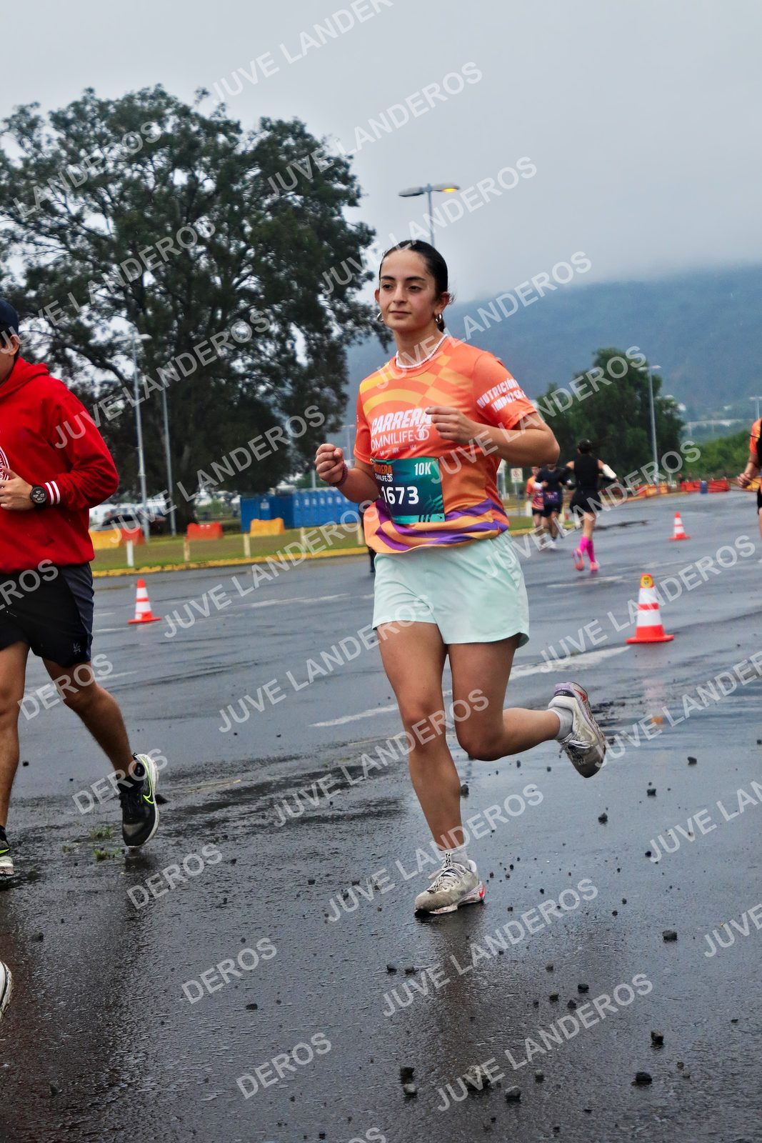 Foto de la CARRERA OMNILIFE GUADALAJARA en Estadio Akron, Zapopan a las 07:46 · dorsal 1673