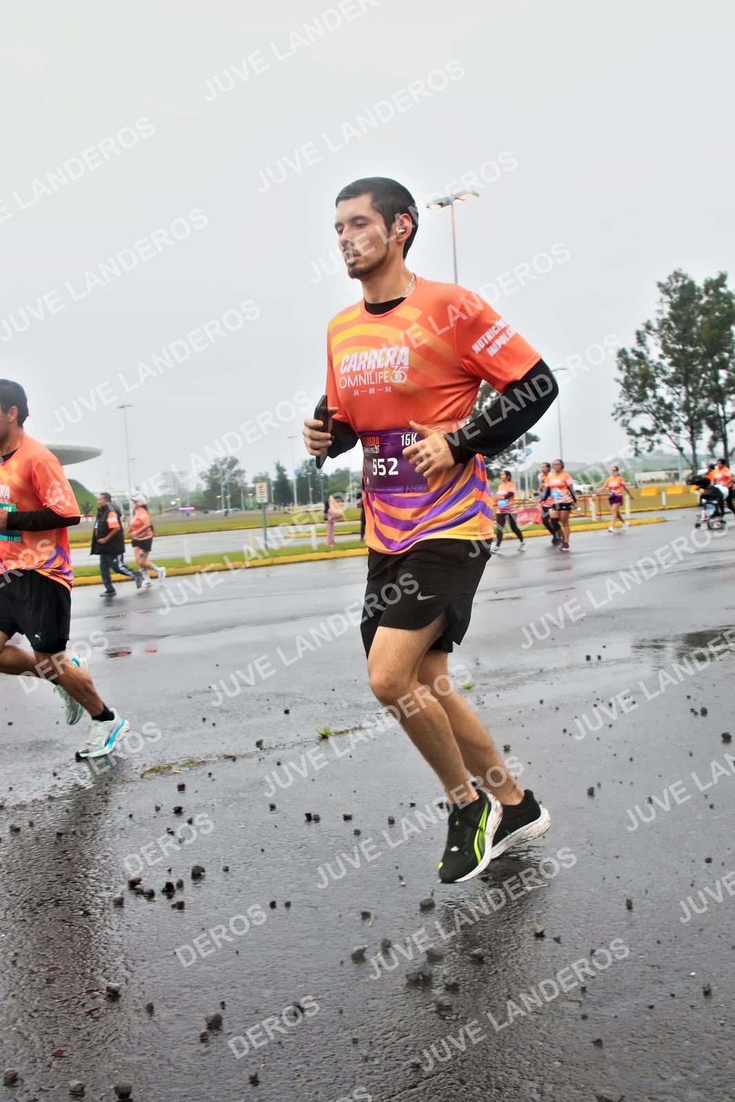Foto de la CARRERA OMNILIFE GUADALAJARA en Estadio Akron, Zapopan a las 07:29 · dorsal 552