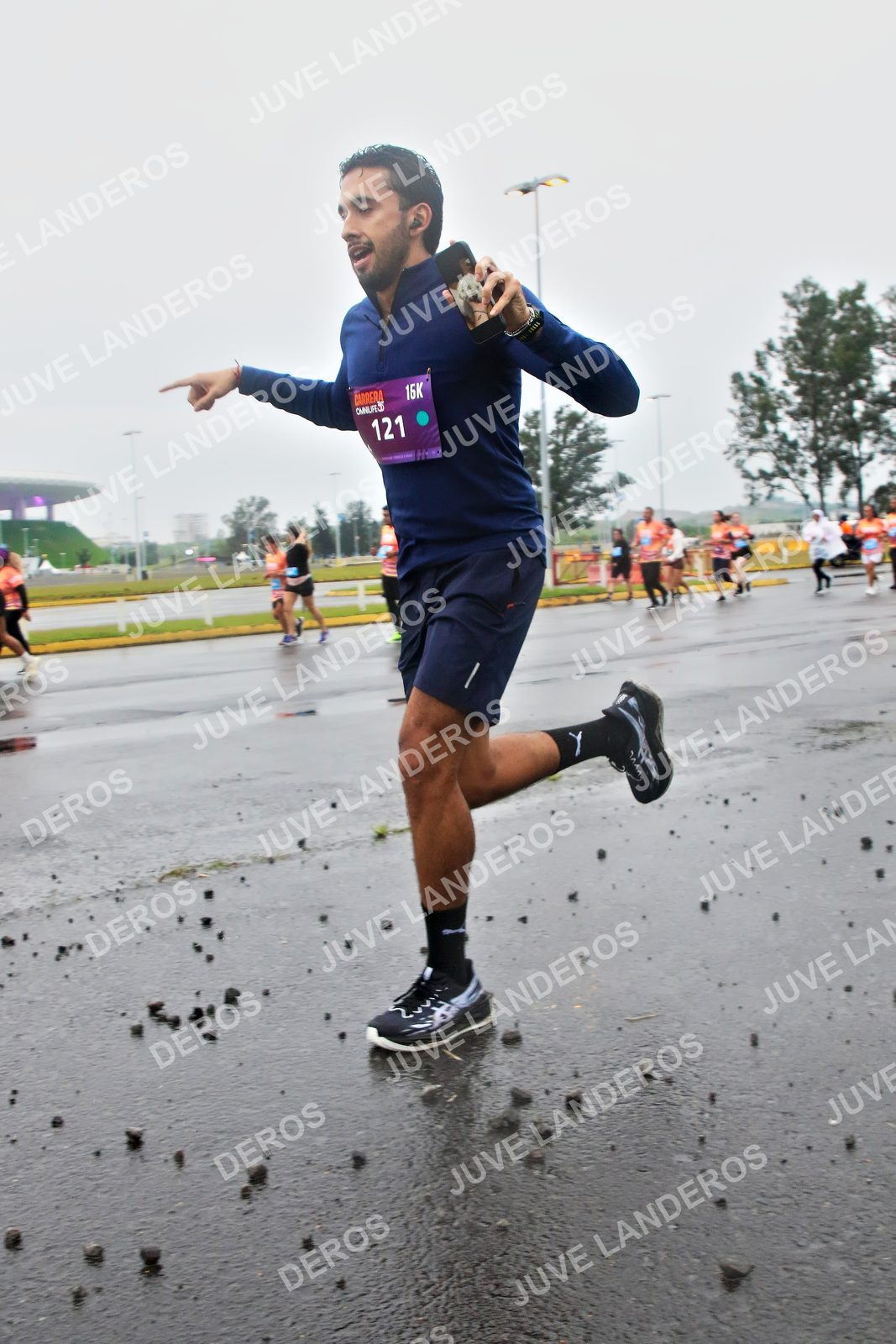 Foto de la CARRERA OMNILIFE GUADALAJARA en Estadio Akron, Zapopan a las 07:27 · dorsal 121