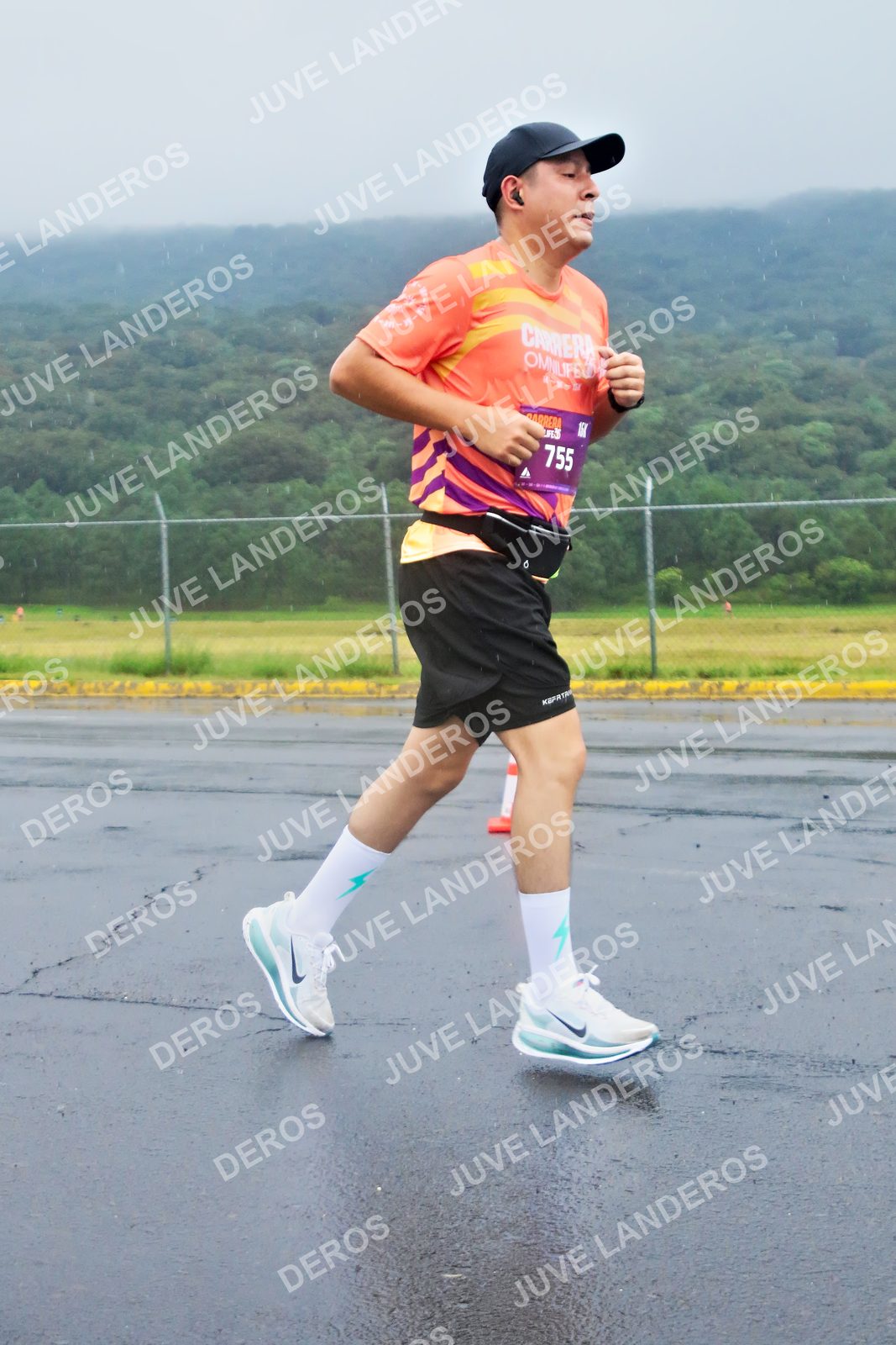 Foto de la CARRERA OMNILIFE GUADALAJARA en Estadio Akron, Zapopan a las 07:55 · dorsal 755