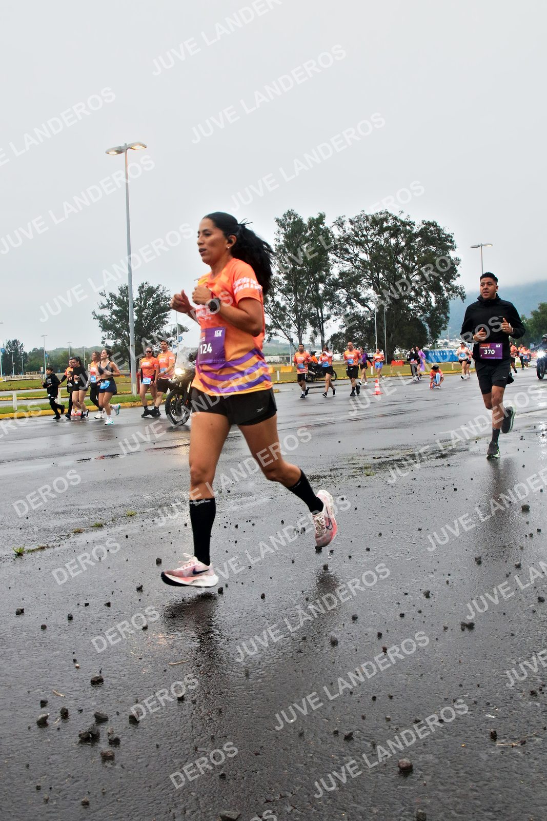 Foto de la CARRERA OMNILIFE GUADALAJARA en Estadio Akron, Zapopan a las 07:27 · dorsal 124, 370