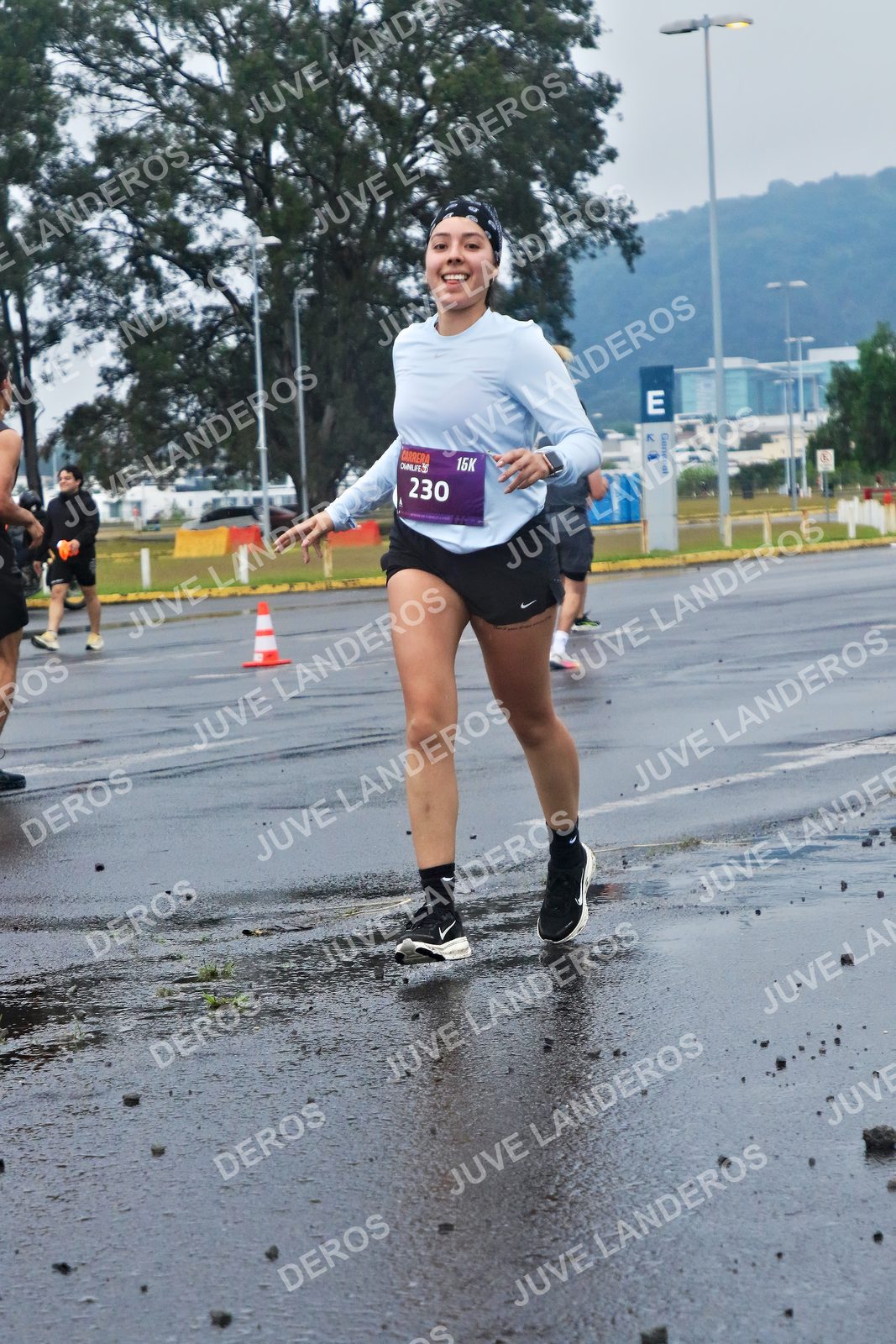 Foto de la CARRERA OMNILIFE GUADALAJARA en Estadio Akron, Zapopan a las 07:39 · dorsal 230