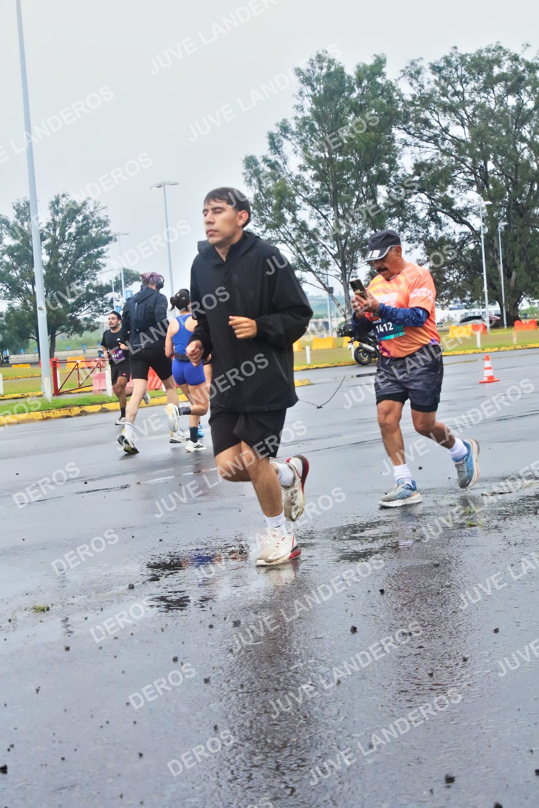 Foto de la CARRERA OMNILIFE GUADALAJARA en Estadio Akron, Zapopan a las 07:42 · dorsal 1412