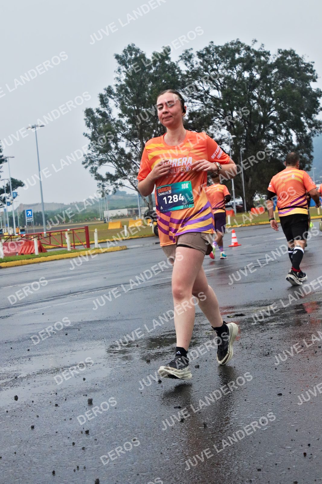 Foto de la CARRERA OMNILIFE GUADALAJARA en Estadio Akron, Zapopan a las 07:47 · dorsal 1284