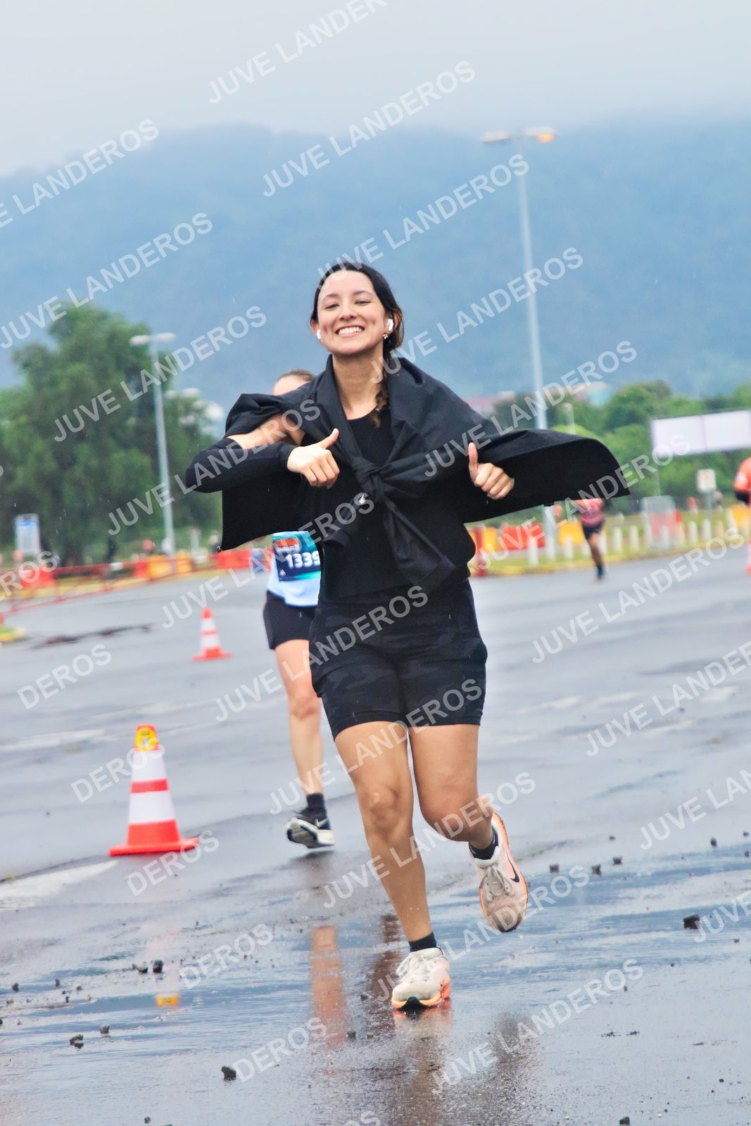 Foto de la CARRERA OMNILIFE GUADALAJARA en Estadio Akron, Zapopan a las 07:44 · dorsal 1339