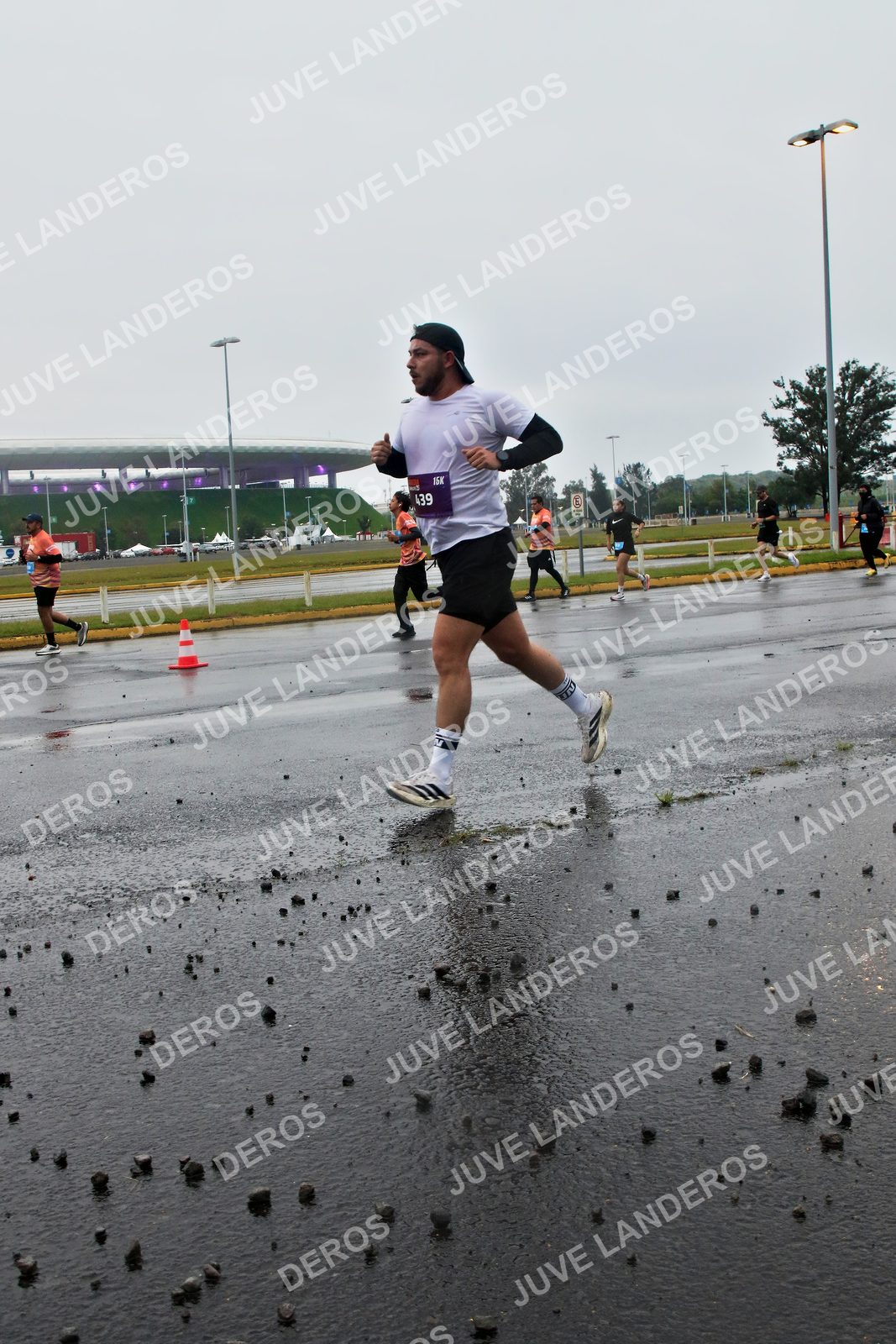 Foto de la CARRERA OMNILIFE GUADALAJARA en Estadio Akron, Zapopan a las 07:25 · dorsal 439