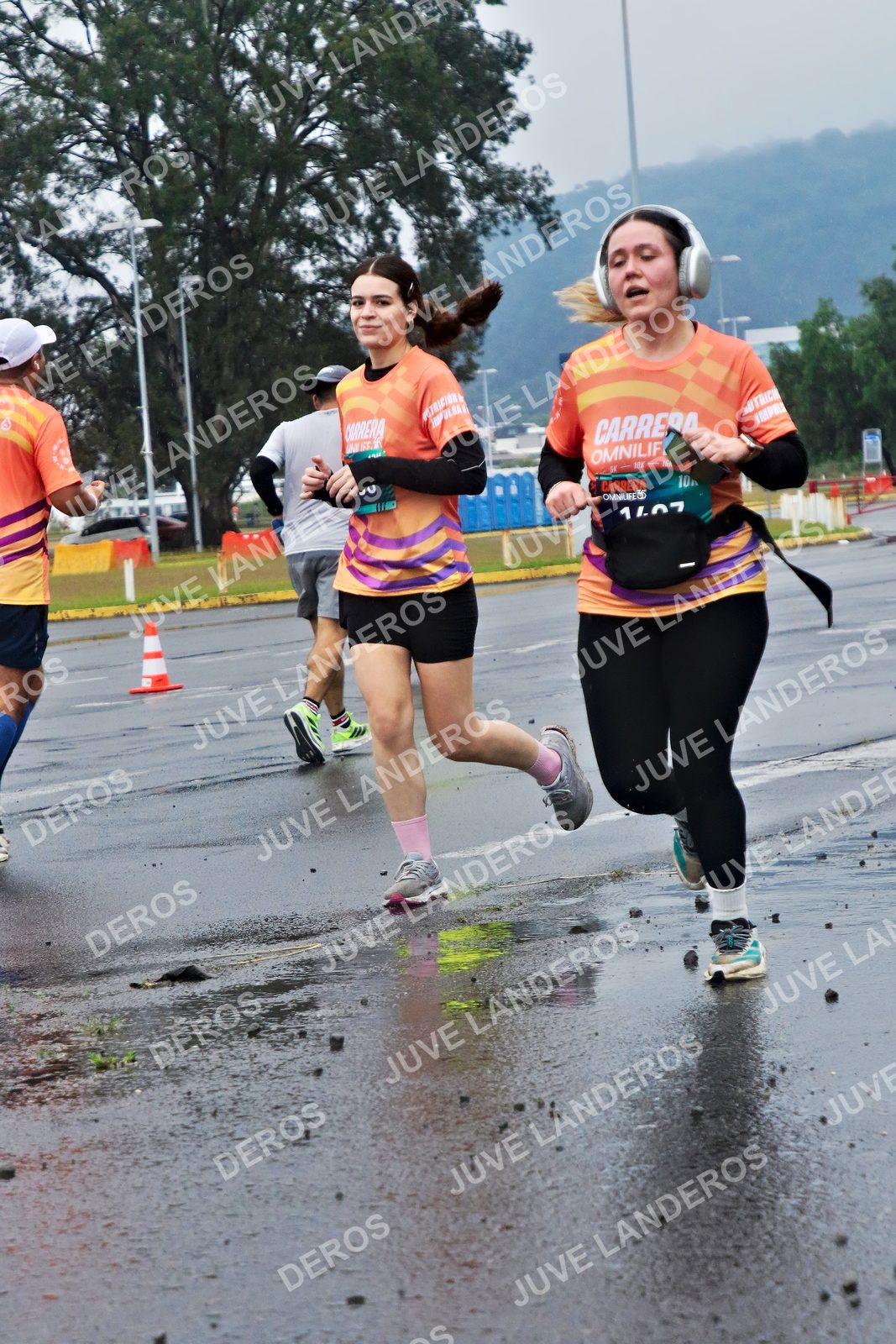 Foto de la CARRERA OMNILIFE GUADALAJARA en Estadio Akron, Zapopan a las 07:44 · dorsal 10