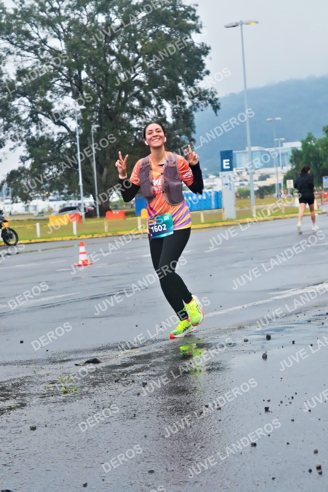 Foto de la CARRERA OMNILIFE GUADALAJARA en Estadio Akron, Zapopan a las 07:45 · dorsal 1602