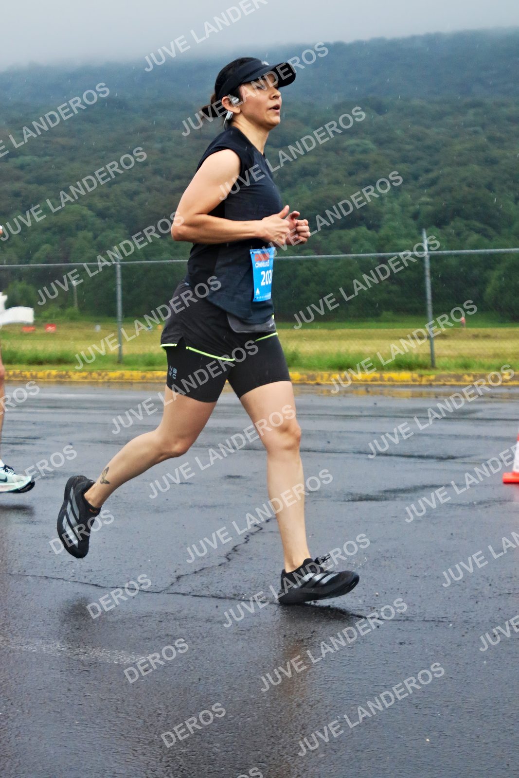 Foto de la CARRERA OMNILIFE GUADALAJARA en Estadio Akron, Zapopan a las 07:55 · dorsal 202