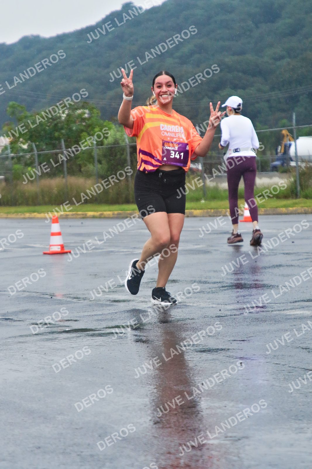 Foto de la CARRERA OMNILIFE GUADALAJARA en Estadio Akron, Zapopan a las 08:02 · dorsal 341