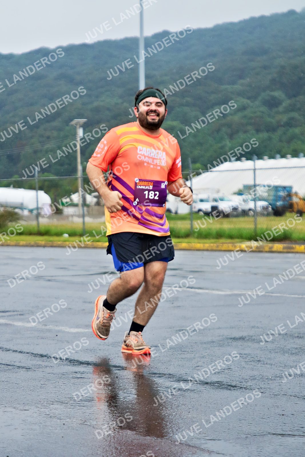 Foto de la CARRERA OMNILIFE GUADALAJARA en Estadio Akron, Zapopan a las 08:10 · dorsal 182