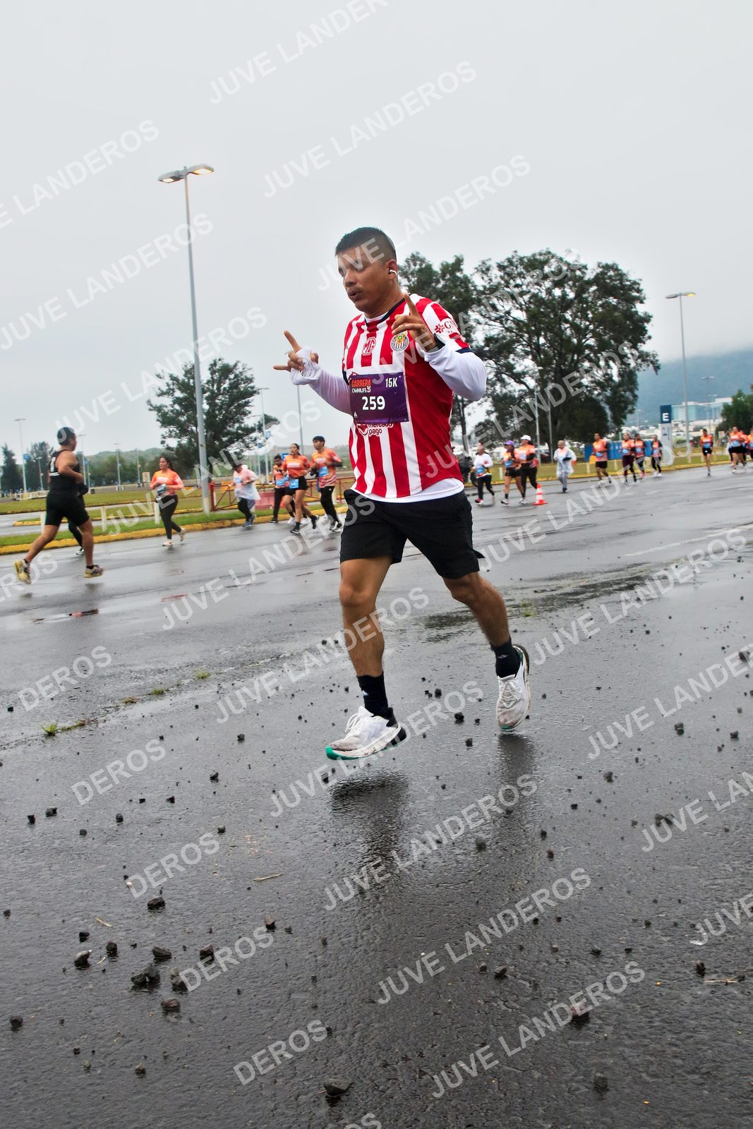 Foto de la CARRERA OMNILIFE GUADALAJARA en Estadio Akron, Zapopan a las 07:28 · dorsal 259